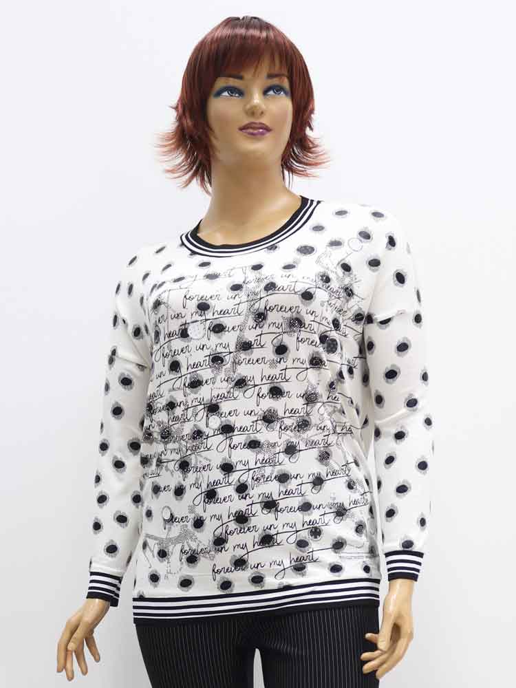 Блуза женская с декоративным принтом и аппликацией большого размера, 2021. Магазин «Пышная Дама», Луганск.